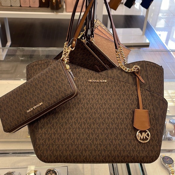 MICHAEL KORS LG X CHAIN SHOULDER TOTE &  JST Large Travel CONTINENTAL Wallet - Picture 16 of 16